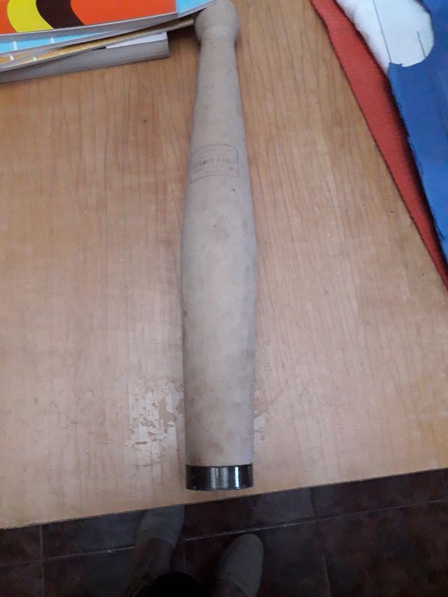 Bolos de madera antiguos