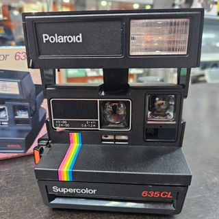 Polaroid Supercolor 635CL Cámara