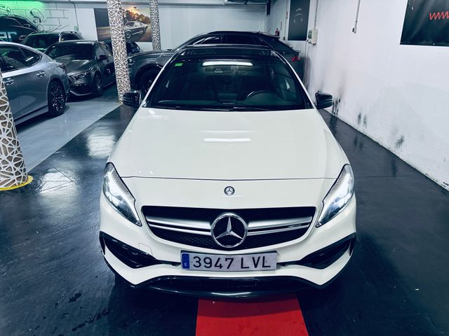 Mercedes-Benz Clase A 45 AMG TECHO PAN.