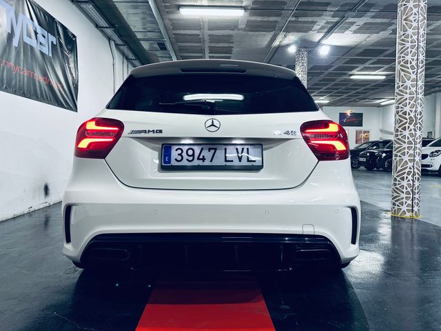 Mercedes-Benz Clase A 45 AMG TECHO PAN.