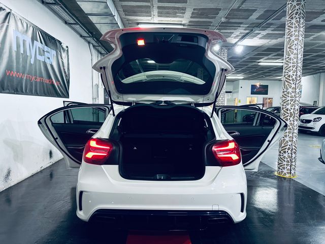 Mercedes-Benz Clase A 45 AMG TECHO PAN.