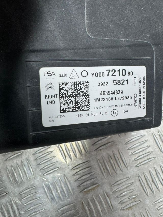 Faro LED C3 Aircross derecho 2021