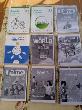 Libros geografía, historia,mates,literatura , otro