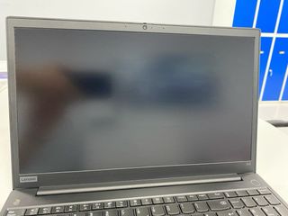 Portátil Lenovo ThinkPad E15