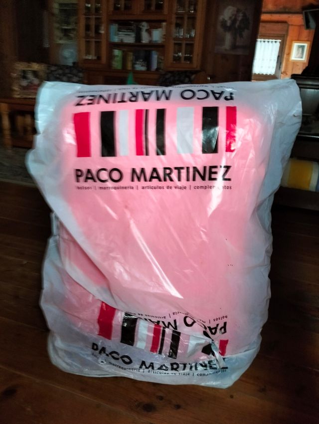 Maleta rosa PACO MARTINEZ