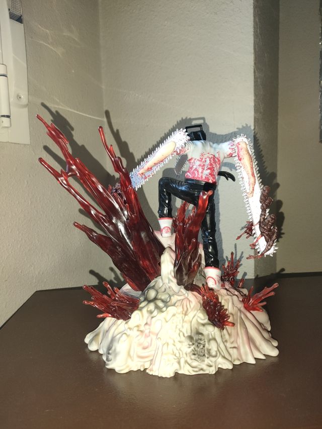 Figura Chainsaw Man 25cm