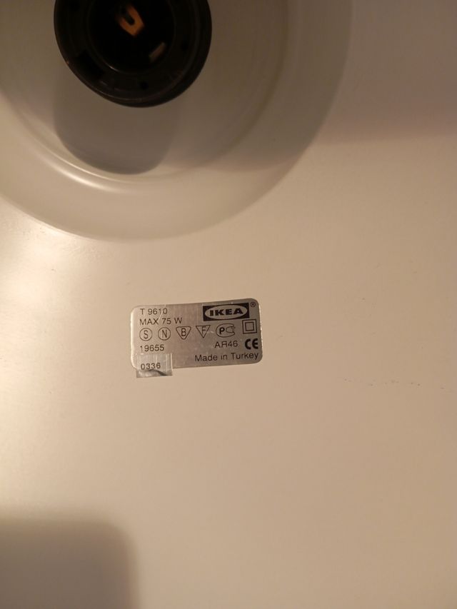 Lâmpada pendente Ikea metálica