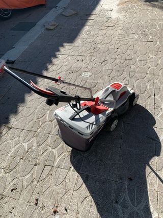 Cortacésped Sterwing 30L