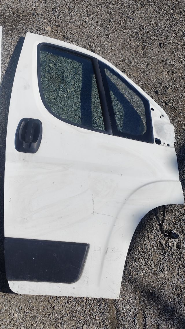 Puertas delanteras Citroen Jumper 2021