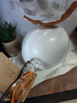 Lote Casco + Gafas Protección NUEVOS