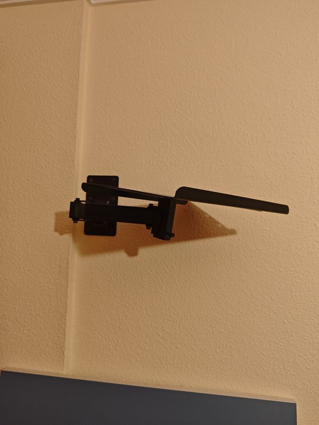 Soporte TV - Brazo articulado