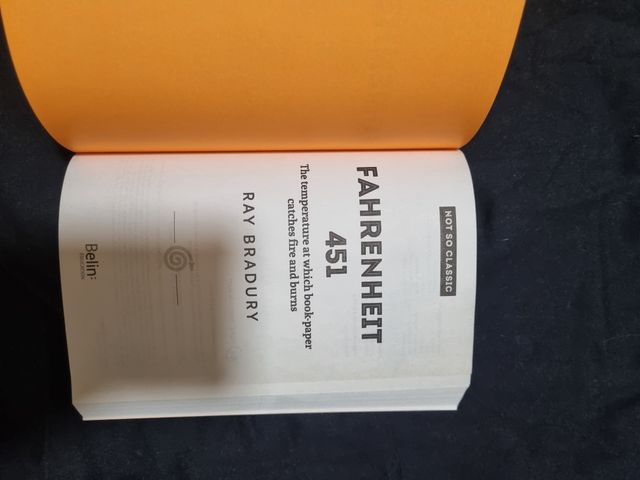 Fahrenheit 451