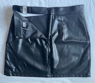 Falda negra piel vegana HM - Talla M 38