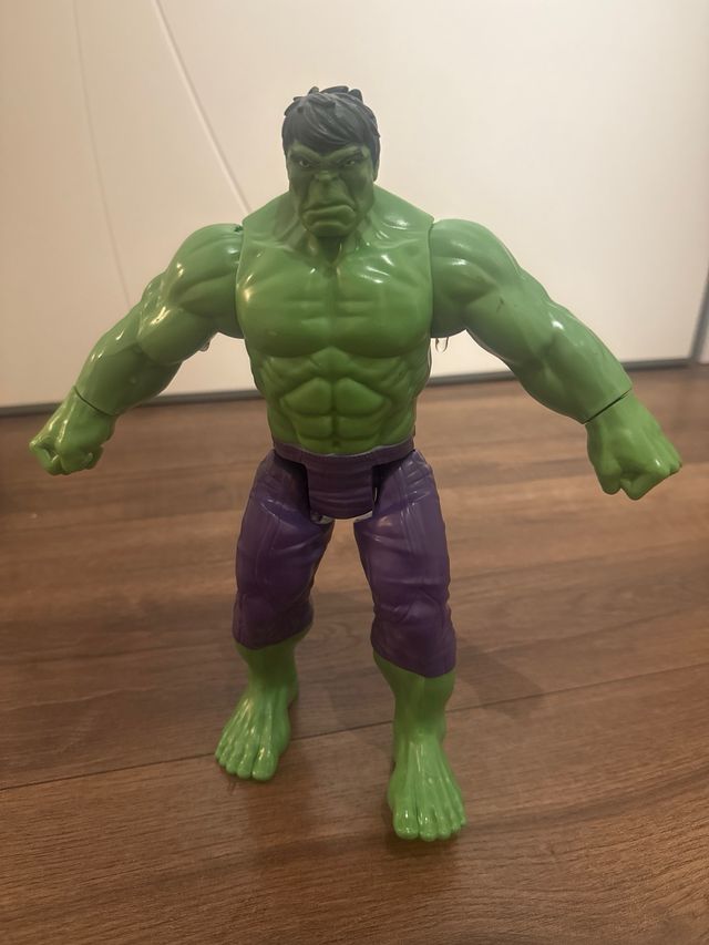 Figura di Hulk 30cm articolabile