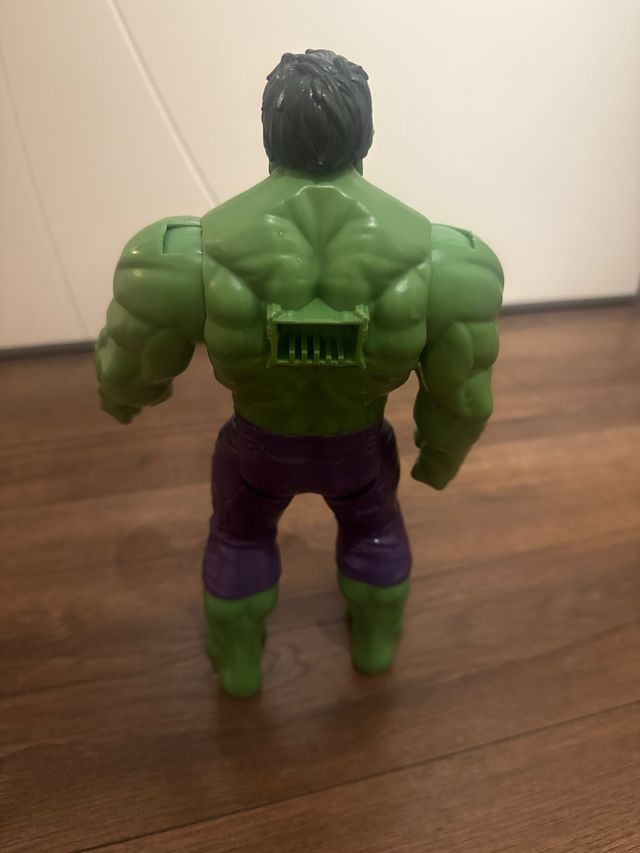 Figura di Hulk 30cm articolabile