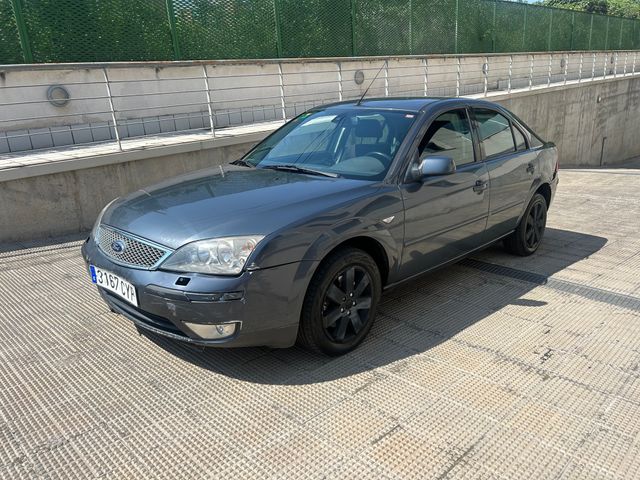 Ford Mondeo 2004