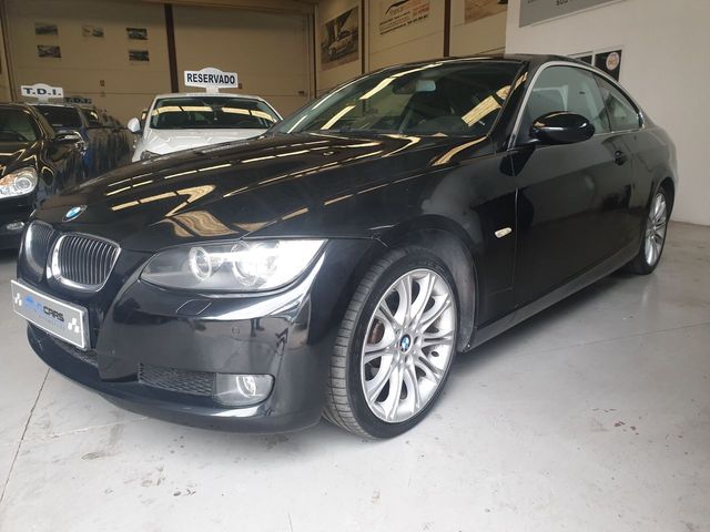 BMW Serie 3 325i 