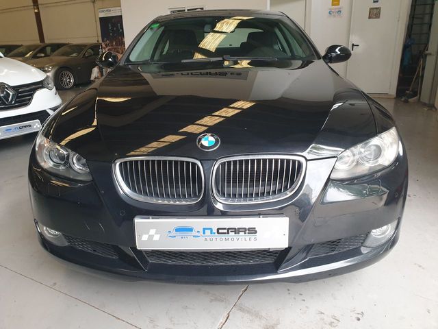 BMW Serie 3 325i 