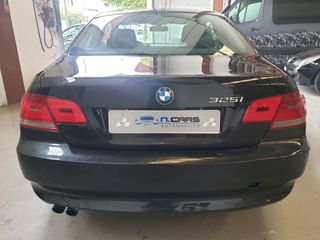 BMW Serie 3 325i 