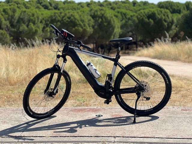 Bicicleta de montaña eléctrica motor bosch