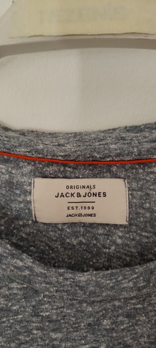 Camiseta gris Jack & Jones