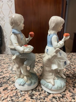 Niños con cestas - Figuras porcelana