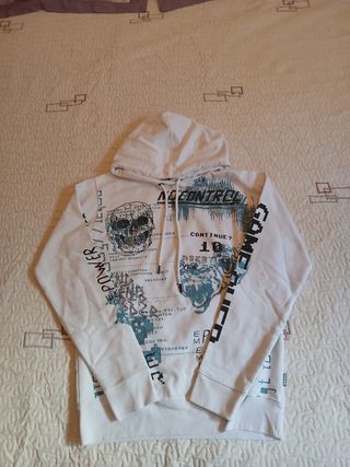 Sudadera blanca estampada