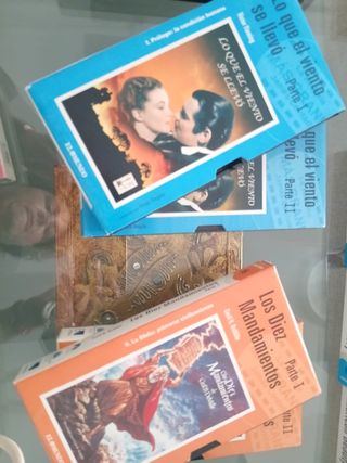 24 Películas VHS mejores películas de la historia