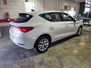 SEAT Leon 2021