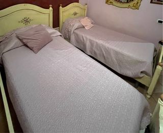 2 Letti singoli in legno shabby chic