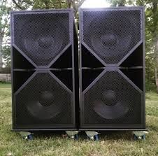 Altavoces Vintage de Carpintero