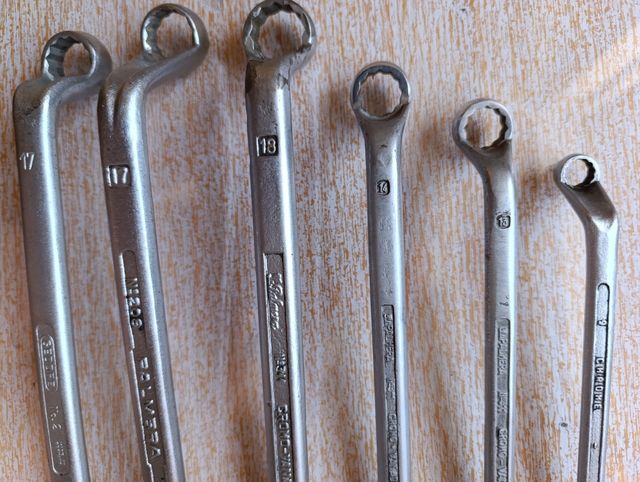 Juego de llaves estrella acodada