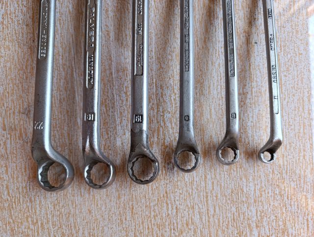 Juego de llaves estrella acodada