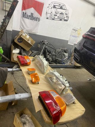 Faros Escort RS Cosworth Carello 
consultar precio
