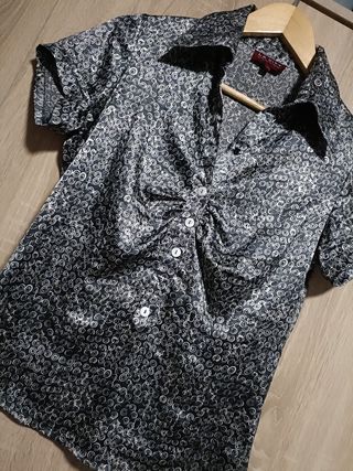 Blusa seda vintage retro  blanco-negro
