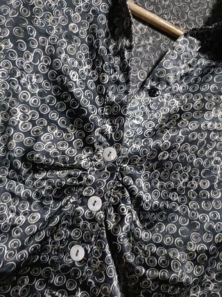 Blusa seda vintage retro  blanco-negro