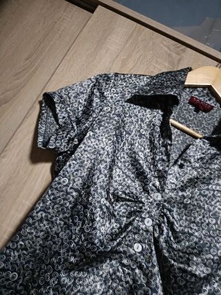 Blusa seda vintage retro  blanco-negro