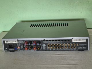 Arcam A80 Amplificador