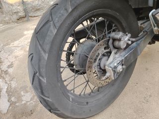 Kawasaki KLE 500 - Moto Trail