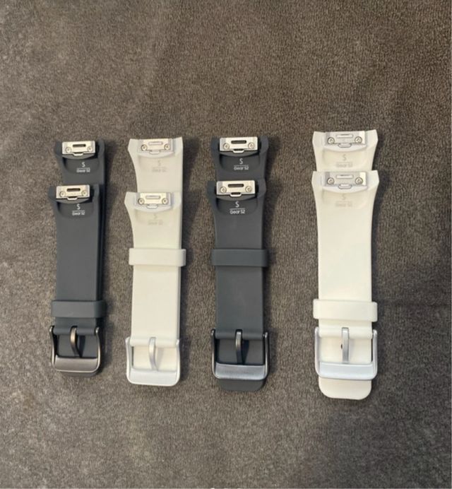 Correas Samsung Gear S2 (2 negras, 2 blancas)
