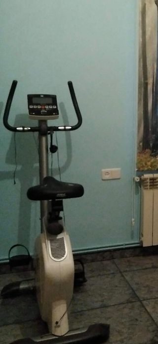 Bicicleta estática BH Fitness i.Nexor