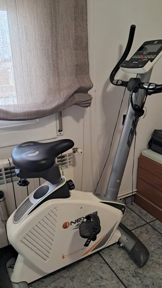 Bicicleta estática BH Fitness i.Nexor