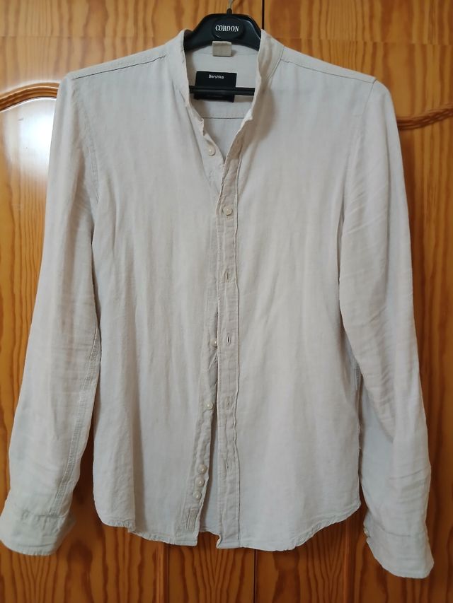 Camisa Bershka lino beige