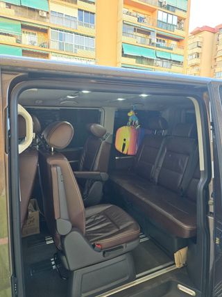 Volkswagen Multivan 2010