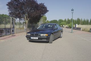 BMW Serie 7 1999