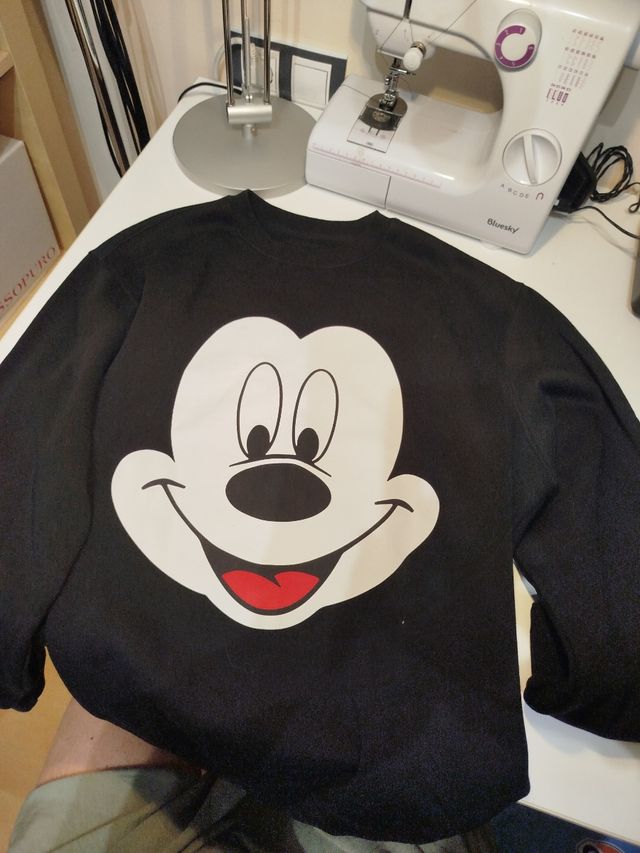 Sudadera Bershka Mickey Mouse Negra - Talla S