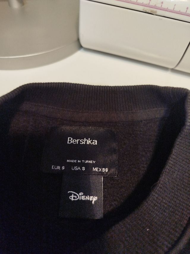 Sudadera Bershka Mickey Mouse Negra - Talla S