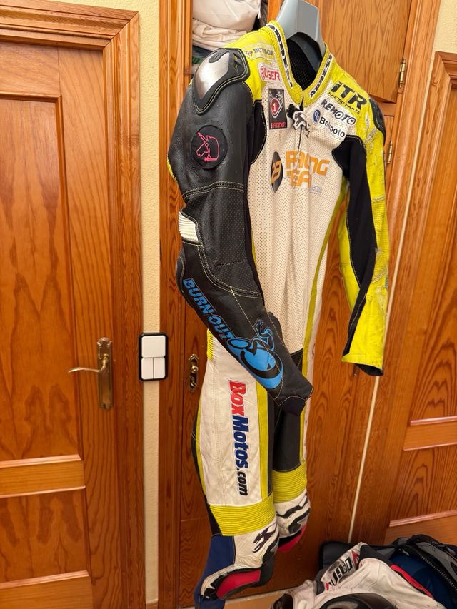 Mono piel ARRESI 1 pieza