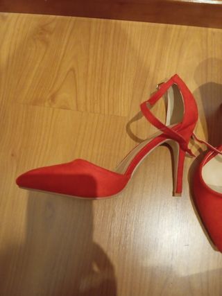 Zapatos rojos Girlfriend - Tacones