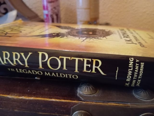 Harry Potter. LIBRO MUY BARATO. NUEVO